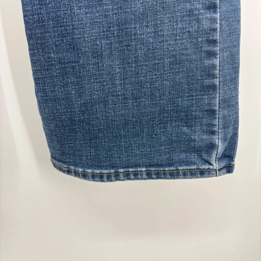Levi Strauss & Co Mens‎ 32x34 Classic Bootcut Jeans Medium Wash Blue 39252-0002